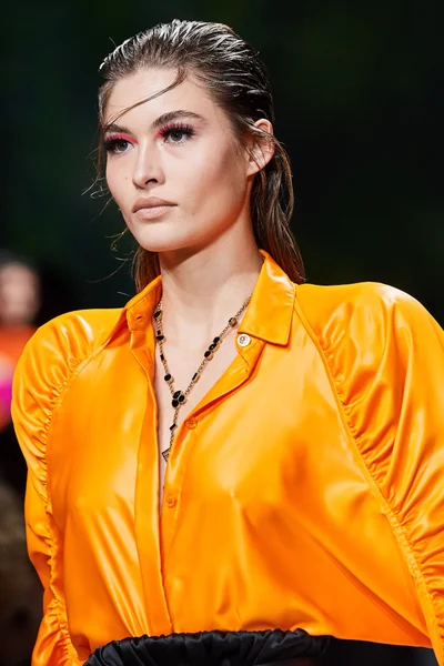 Look 107